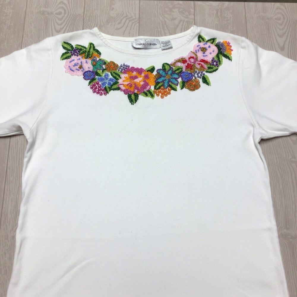 Vintage Beaded Casual Corner Short Sleeve Shirt